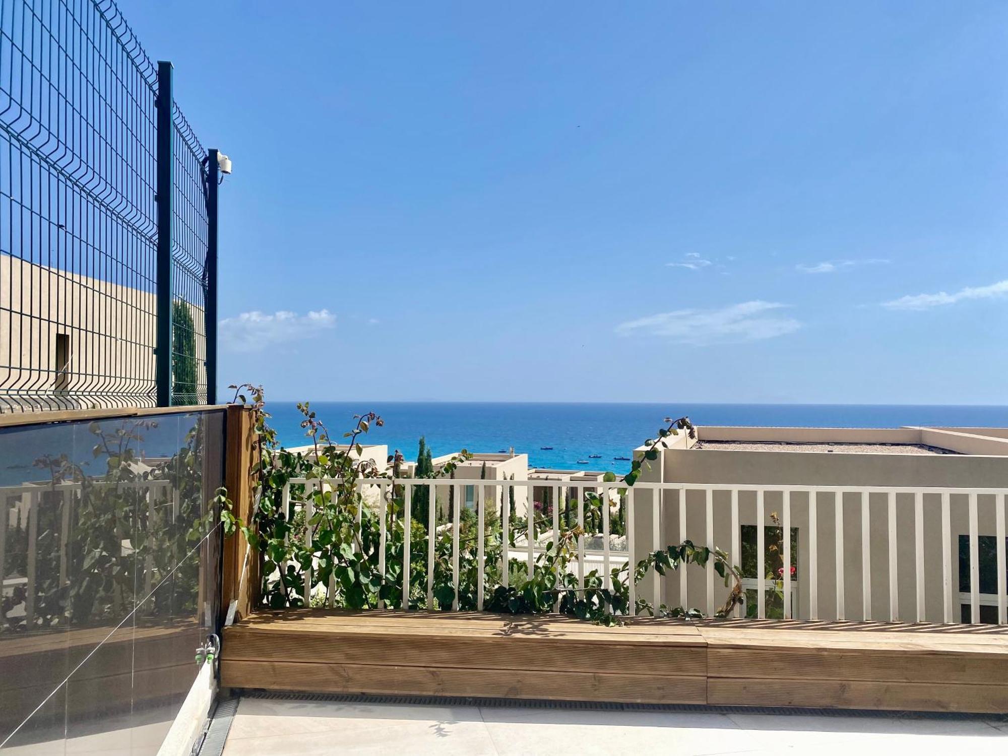 Green Coast Resort & Residences 94 Paljasa Екстериор снимка