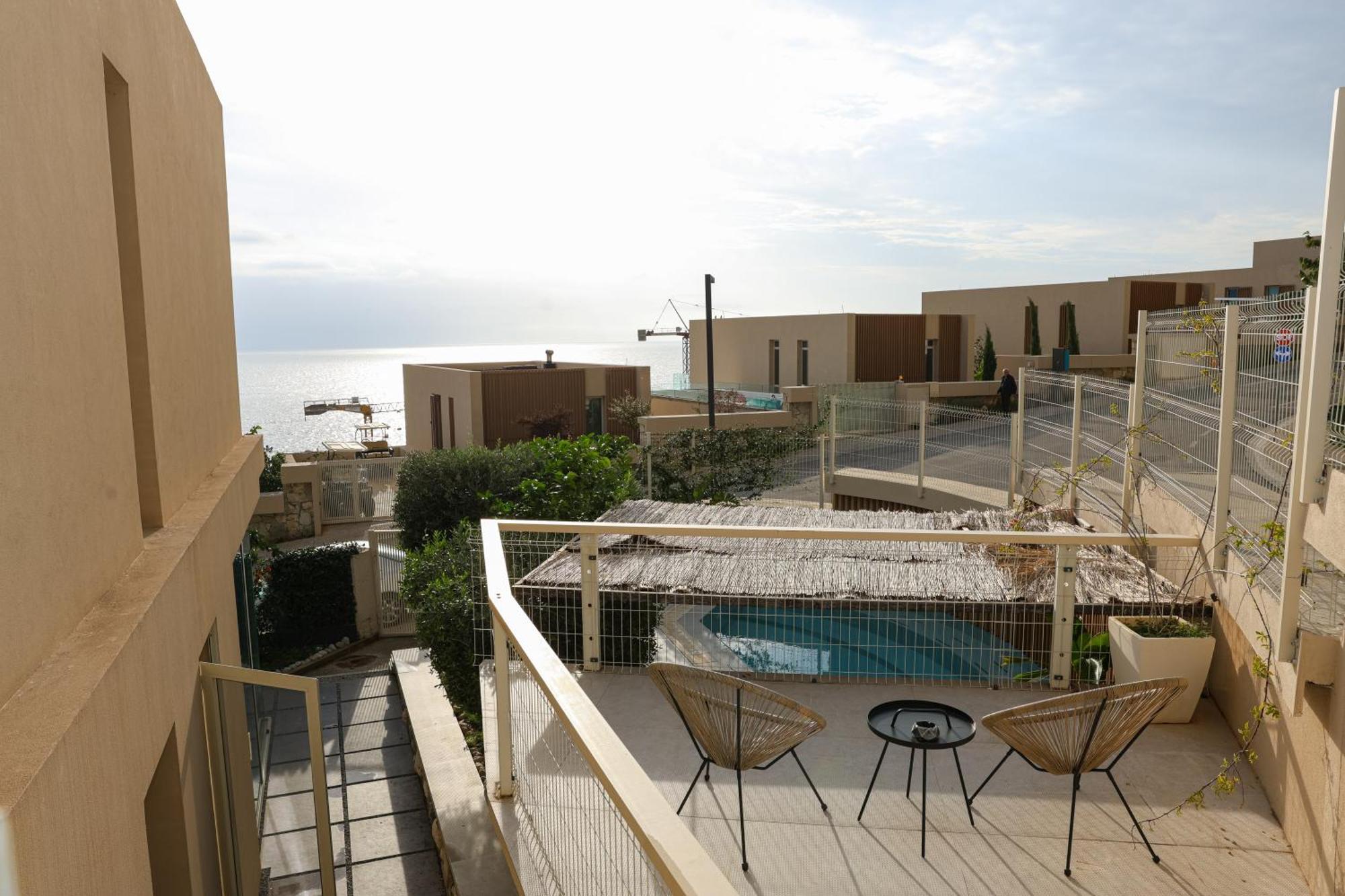 Green Coast Resort & Residences 94 Paljasa Екстериор снимка