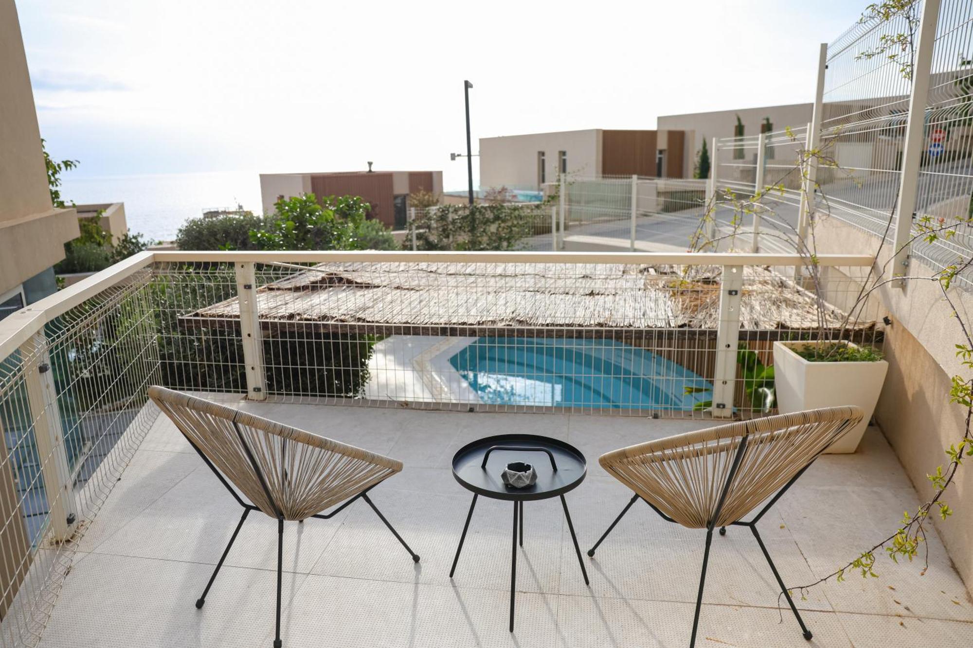 Green Coast Resort & Residences 94 Paljasa Екстериор снимка